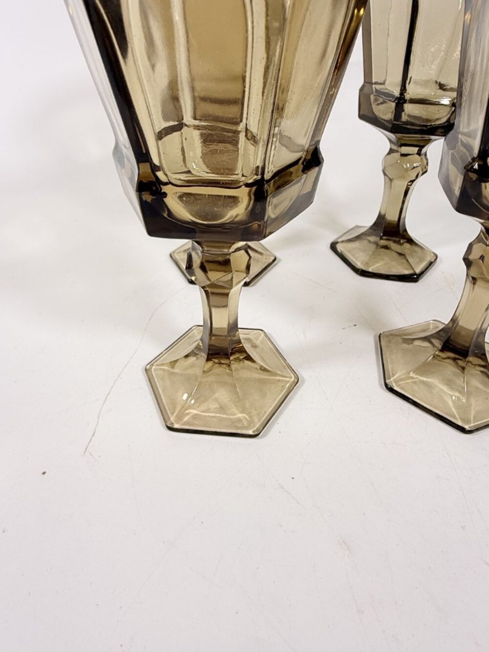 Water Goblets Stemmed Paneled Fostoria Virginia Smoky Brown Set 4 Mid Century Vi - Picture 9 of 14
